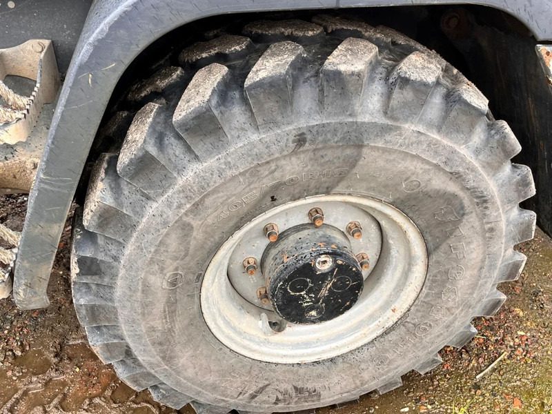 Utovarivač točkaš Terex TL80: slika 7
