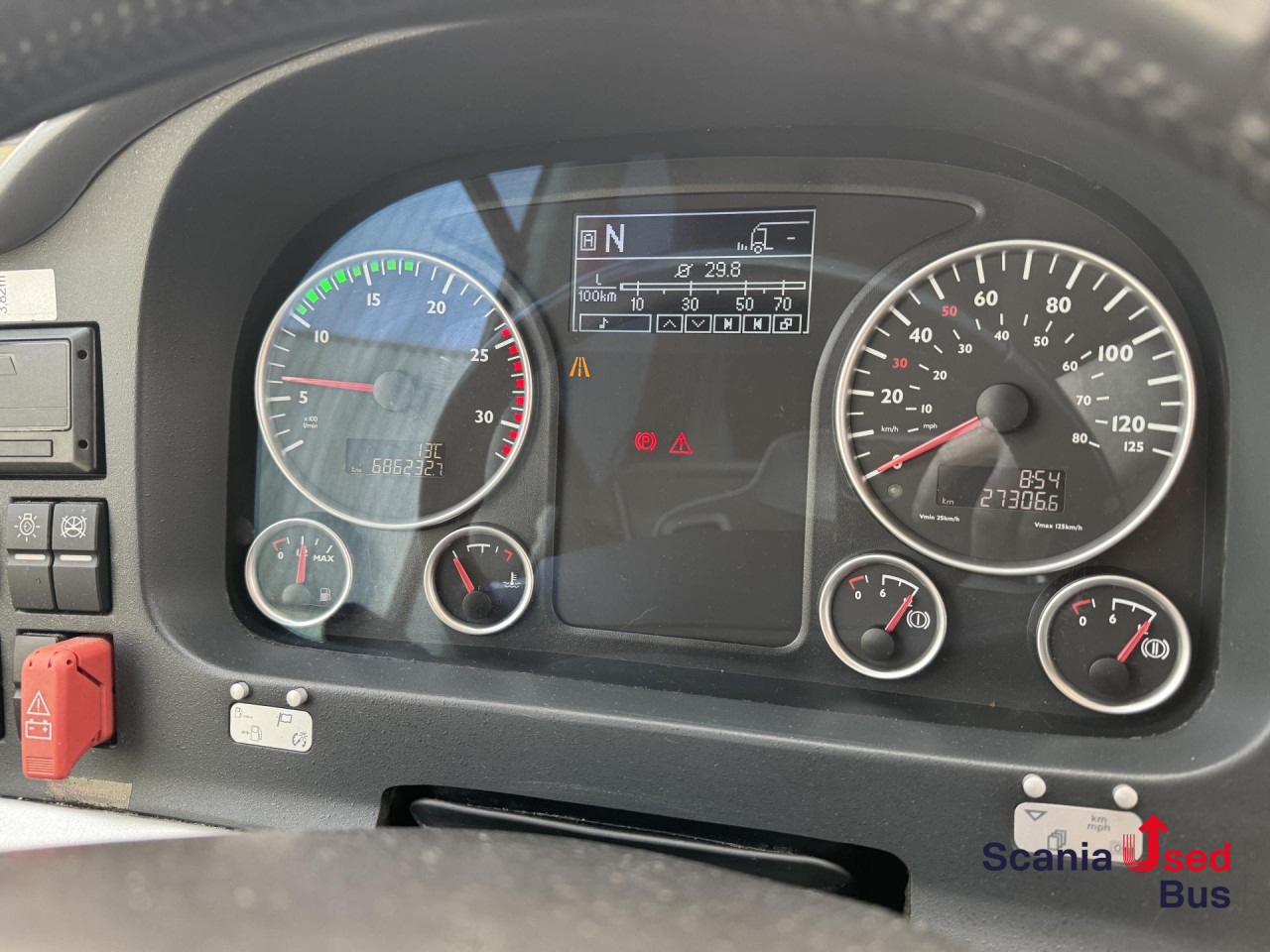 MAN Lion's Coach R08 13.8m 100 Years Edition - Turistički autobus: slika 3 MAN Lion's Coach R08 13.8m 100 Years Edition - Turistički autobus: slika 3