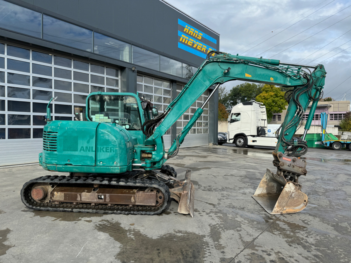 CATERPILLAR 308E2CR Oilquick 3x Schaufeln - Bager guseničar: slika 4 CATERPILLAR 308E2CR Oilquick 3x Schaufeln - Bager guseničar: slika 4