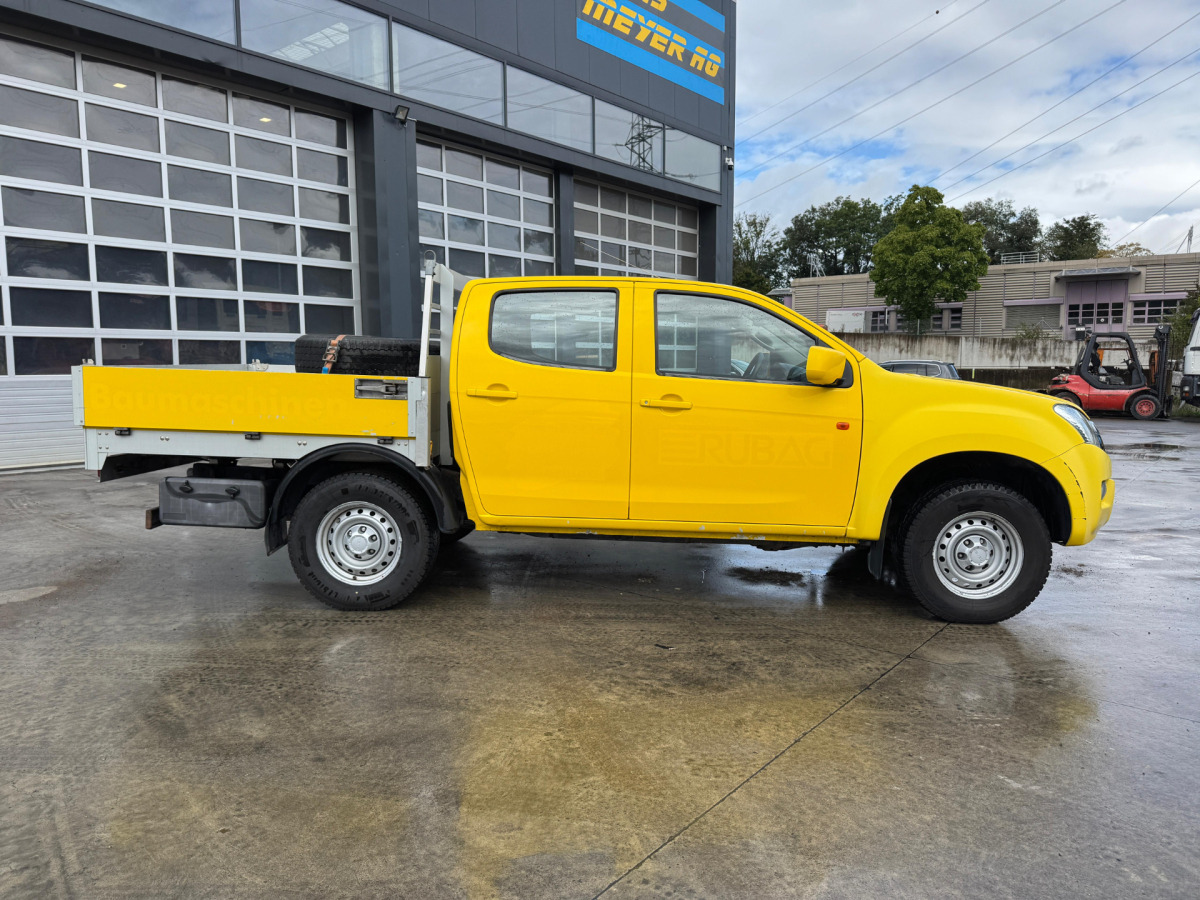 ISUZU ATF S86 2.5Diesel 4x4 - Pikap: slika 3 ISUZU ATF S86 2.5Diesel 4x4 - Pikap: slika 3