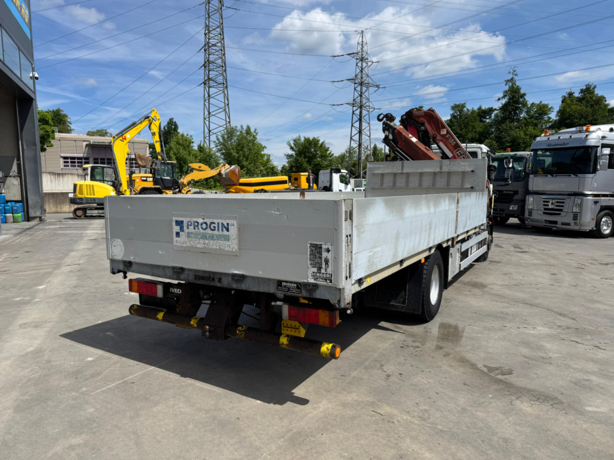 IVECO Eurocargo 160E28 Fassi 135-4 - Kamion sa dizalicom: slika 5 IVECO Eurocargo 160E28 Fassi 135-4 - Kamion sa dizalicom: slika 5