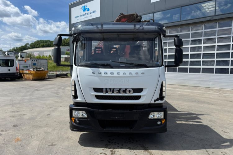 Iveco Eurocargo 160E28 Fassi 135-4 - Kamion sa dizalicom: slika 2 Iveco Eurocargo 160E28 Fassi 135-4 - Kamion sa dizalicom: slika 2