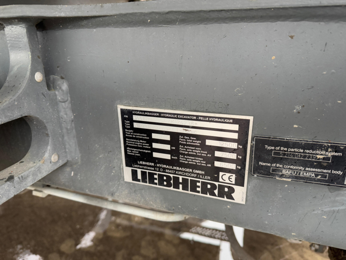 LIEBHERR 910 Compact Litronic Powertilt LIEBHERR 910 Compact Litronic Powertilt: slika 13