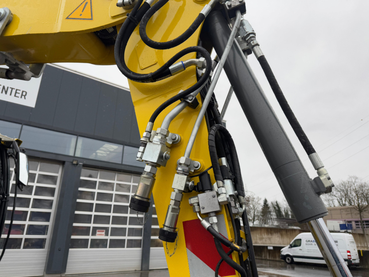 LIEBHERR 910 Compact Litronic Powertilt LIEBHERR 910 Compact Litronic Powertilt: slika 12
