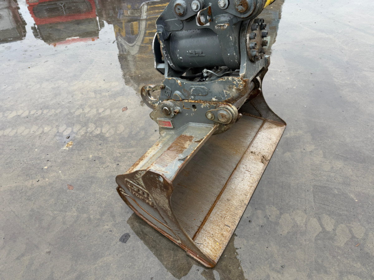 LIEBHERR 910 Compact Litronic Powertilt LIEBHERR 910 Compact Litronic Powertilt: slika 9