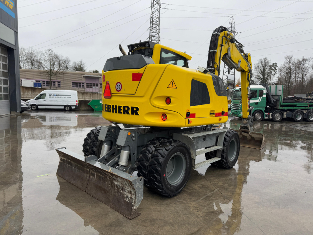 LIEBHERR 910 Compact Litronic Powertilt - Bager točkaš: slika 4 LIEBHERR 910 Compact Litronic Powertilt - Bager točkaš: slika 4