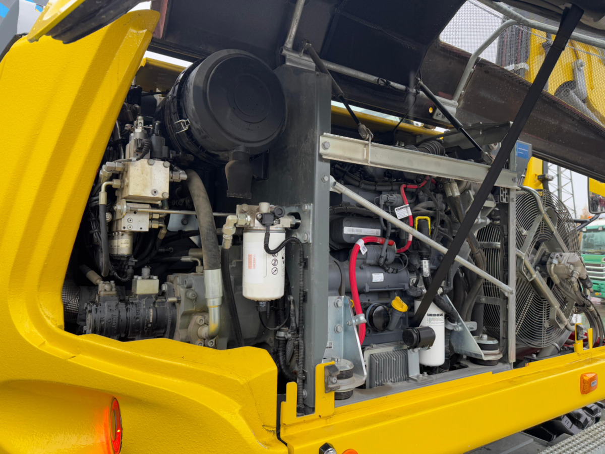 LIEBHERR 910 Compact Litronic Powertilt LIEBHERR 910 Compact Litronic Powertilt: slika 15