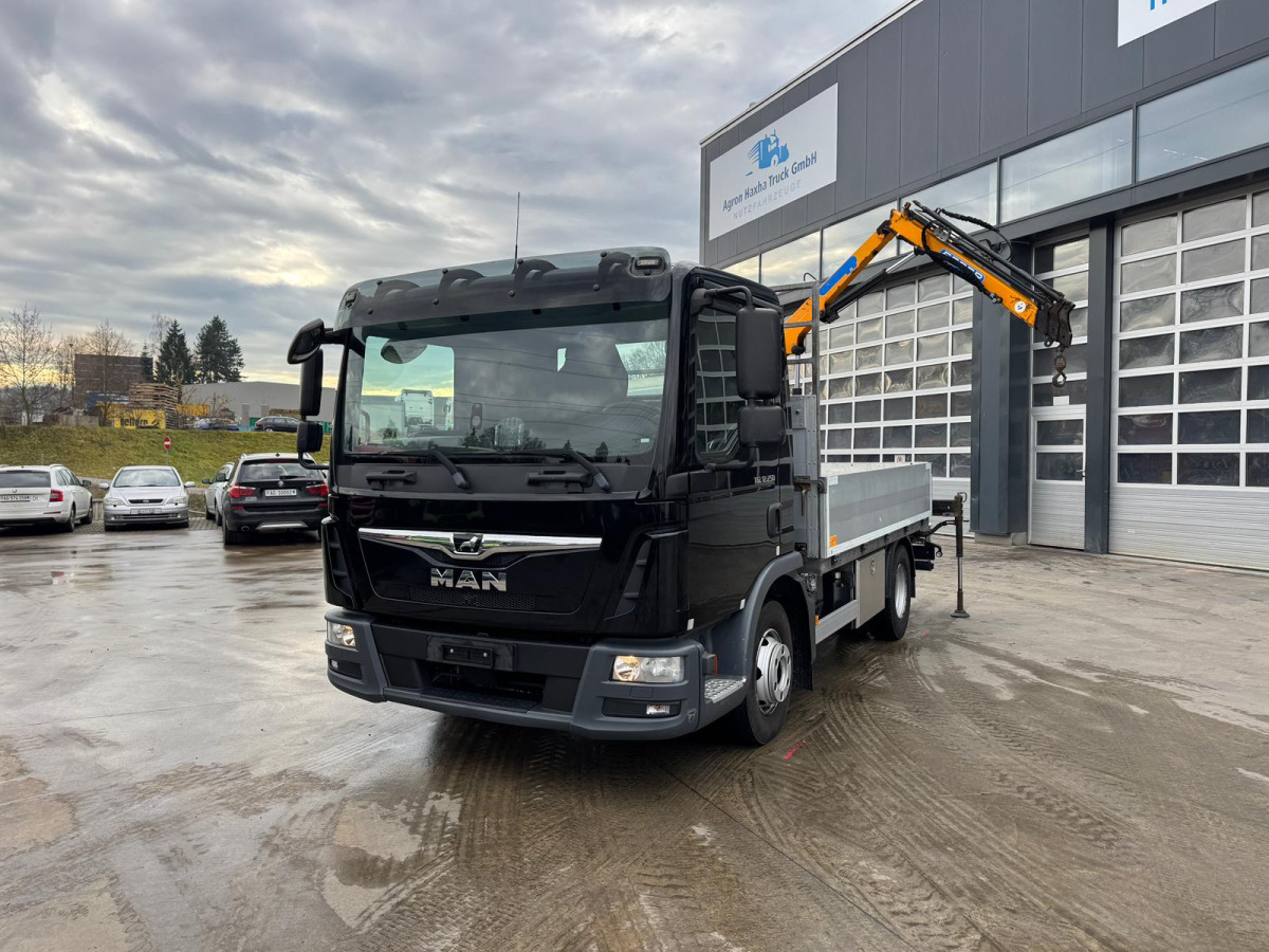 MAN TGL 12.250 Effer 35/3 - Kamion sa dizalicom: slika 1 MAN TGL 12.250 Effer 35/3 - Kamion sa dizalicom: slika 1