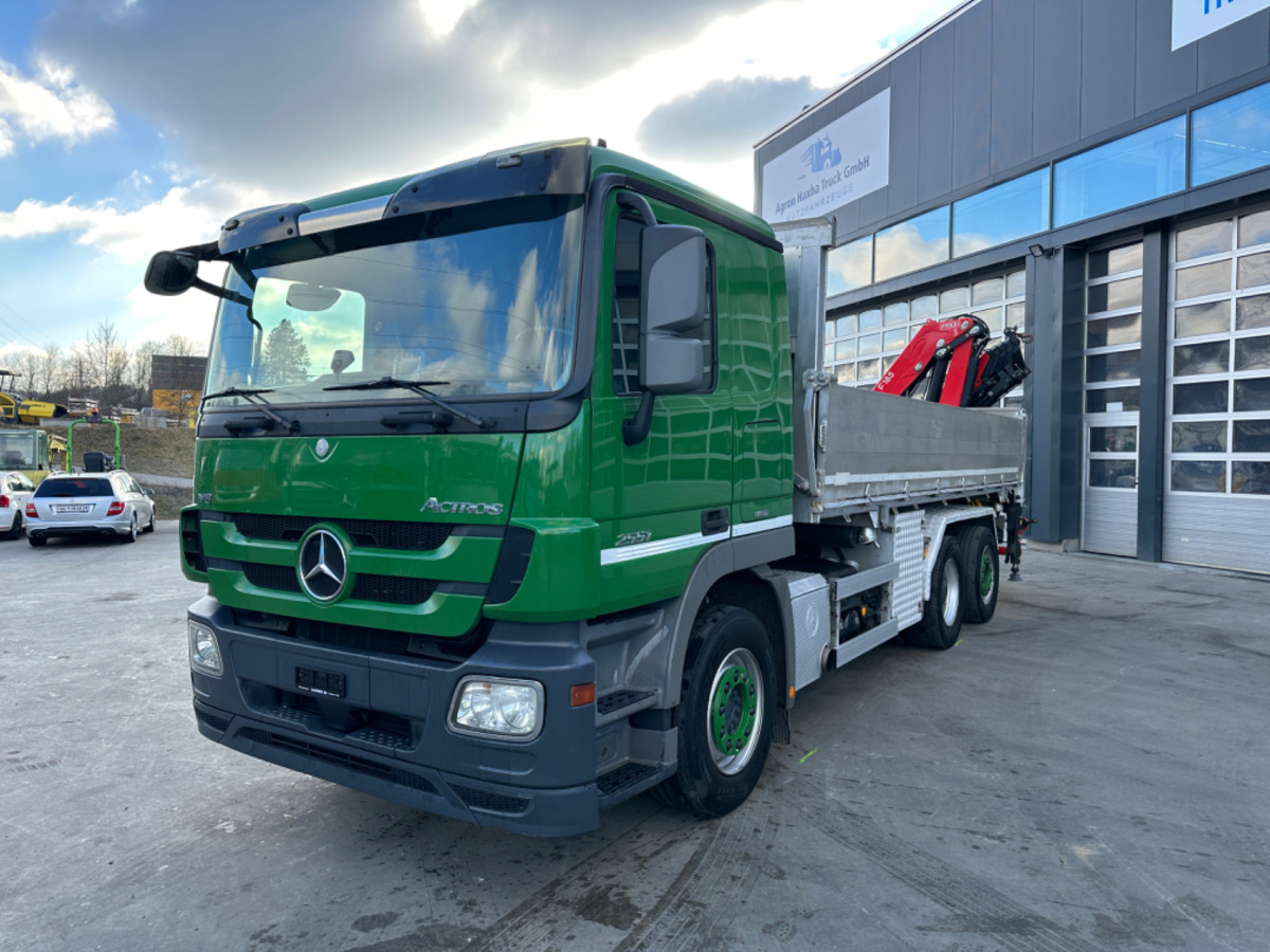 MERCEDES 2551 V8 6x2 Fassi 185-5 Bj.2020 - Istovarivač, Kamion sa dizalicom: slika 1 MERCEDES 2551 V8 6x2 Fassi 185-5 Bj.2020 - Istovarivač, Kamion sa dizalicom: slika 1
