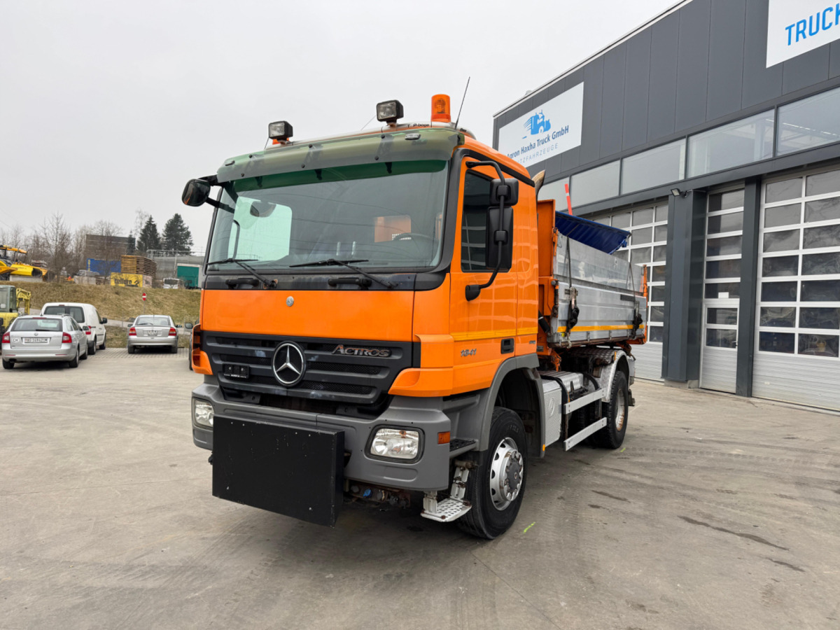 MERCEDES Actros 1841 4x4 mit Schneeplfug - Istovarivač: slika 2 MERCEDES Actros 1841 4x4 mit Schneeplfug - Istovarivač: slika 2