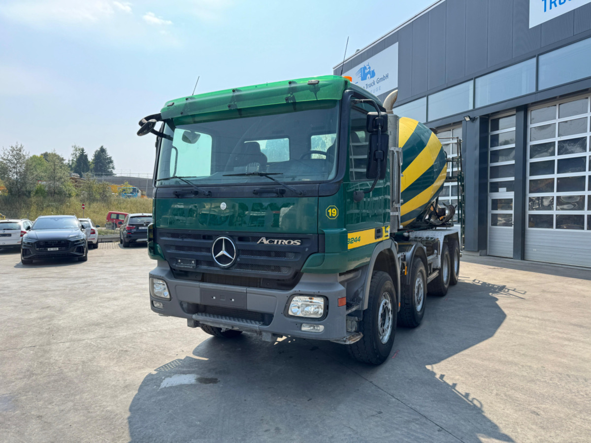 MERCEDES Actros 3244 8x4 Liebherr 9m3 - Mikser za beton: slika 1 MERCEDES Actros 3244 8x4 Liebherr 9m3 - Mikser za beton: slika 1