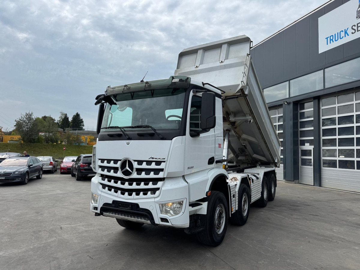 MERCEDES Arocs 3251 8x4 2 Seitenkipper Bormatik - Istovarivač: slika 2 MERCEDES Arocs 3251 8x4 2 Seitenkipper Bormatik - Istovarivač: slika 2