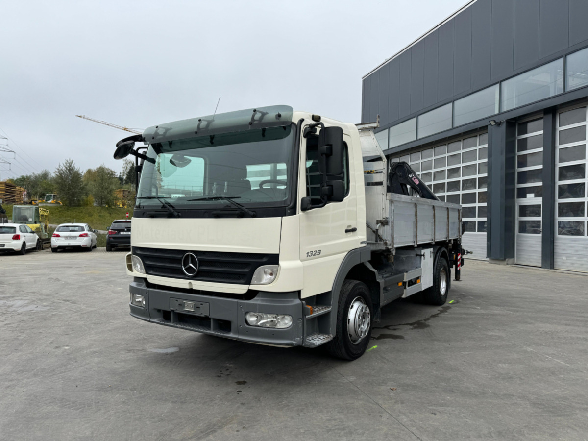 MERCEDES Atego 1329 4x2 Hiab 088-2 - Istovarivač, Kamion sa dizalicom: slika 2 MERCEDES Atego 1329 4x2 Hiab 088-2 - Istovarivač, Kamion sa dizalicom: slika 2