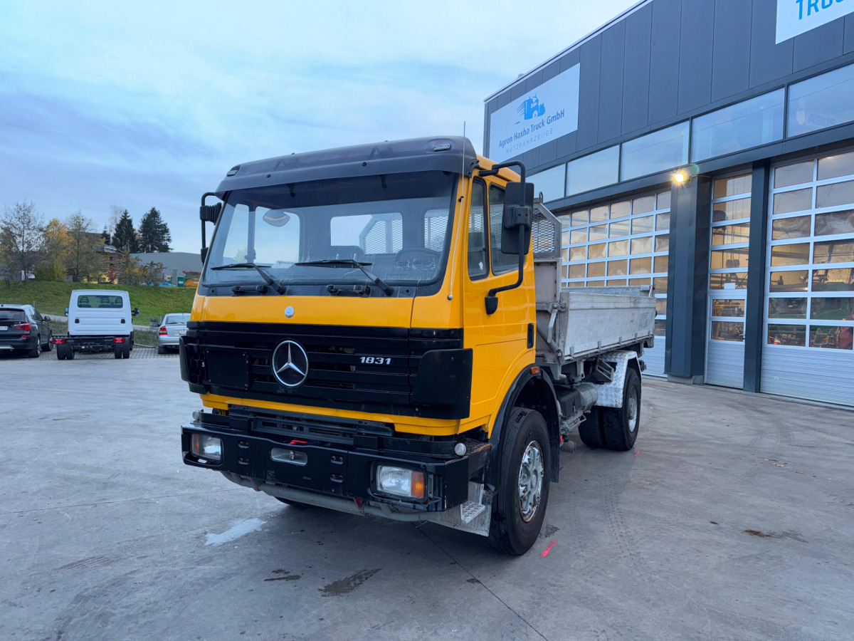 MERCEDES SK 1831 4x2 5m3 Kipper - Istovarivač: slika 2 MERCEDES SK 1831 4x2 5m3 Kipper - Istovarivač: slika 2
