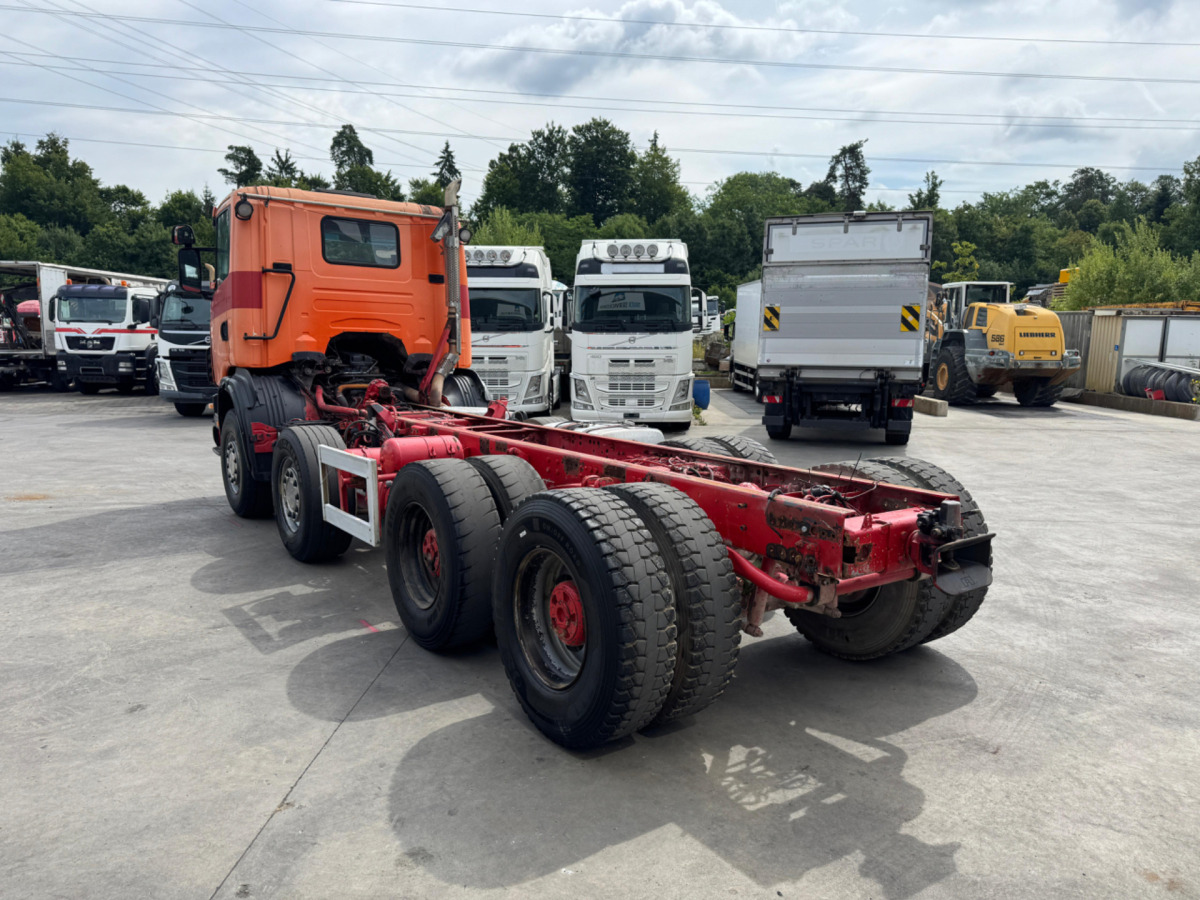 SCANIA 470 8x4 Chassis - Kamion sa golom šasijom i zatvorenom kabinom: slika 4 SCANIA 470 8x4 Chassis - Kamion sa golom šasijom i zatvorenom kabinom: slika 4
