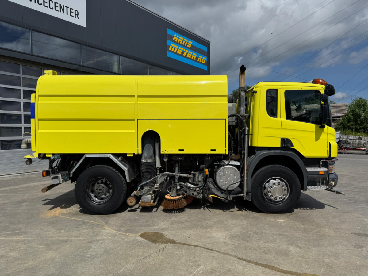 SCANIA P320 4x2 Val-Air Kehrmaschine - Autočistilica: slika 4 SCANIA P320 4x2 Val-Air Kehrmaschine - Autočistilica: slika 4