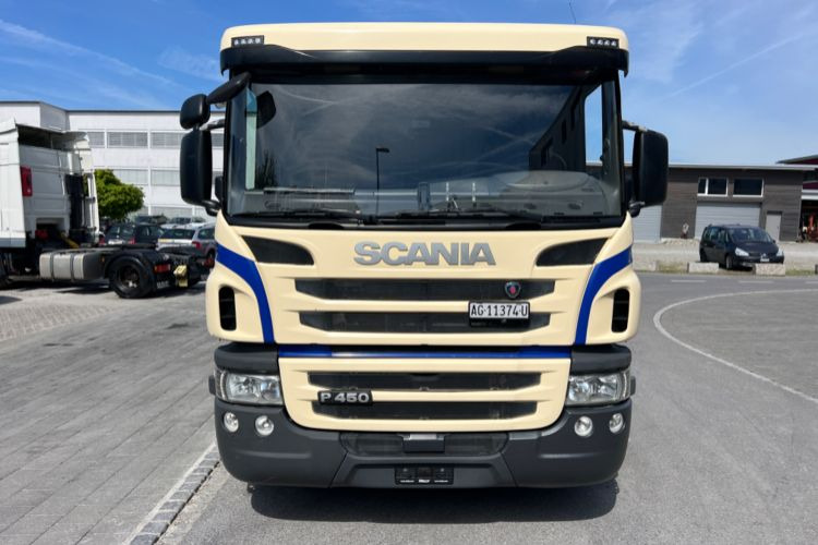 Scania P450 10x4 - Kamion sa golom šasijom i zatvorenom kabinom: slika 2 Scania P450 10x4 - Kamion sa golom šasijom i zatvorenom kabinom: slika 2