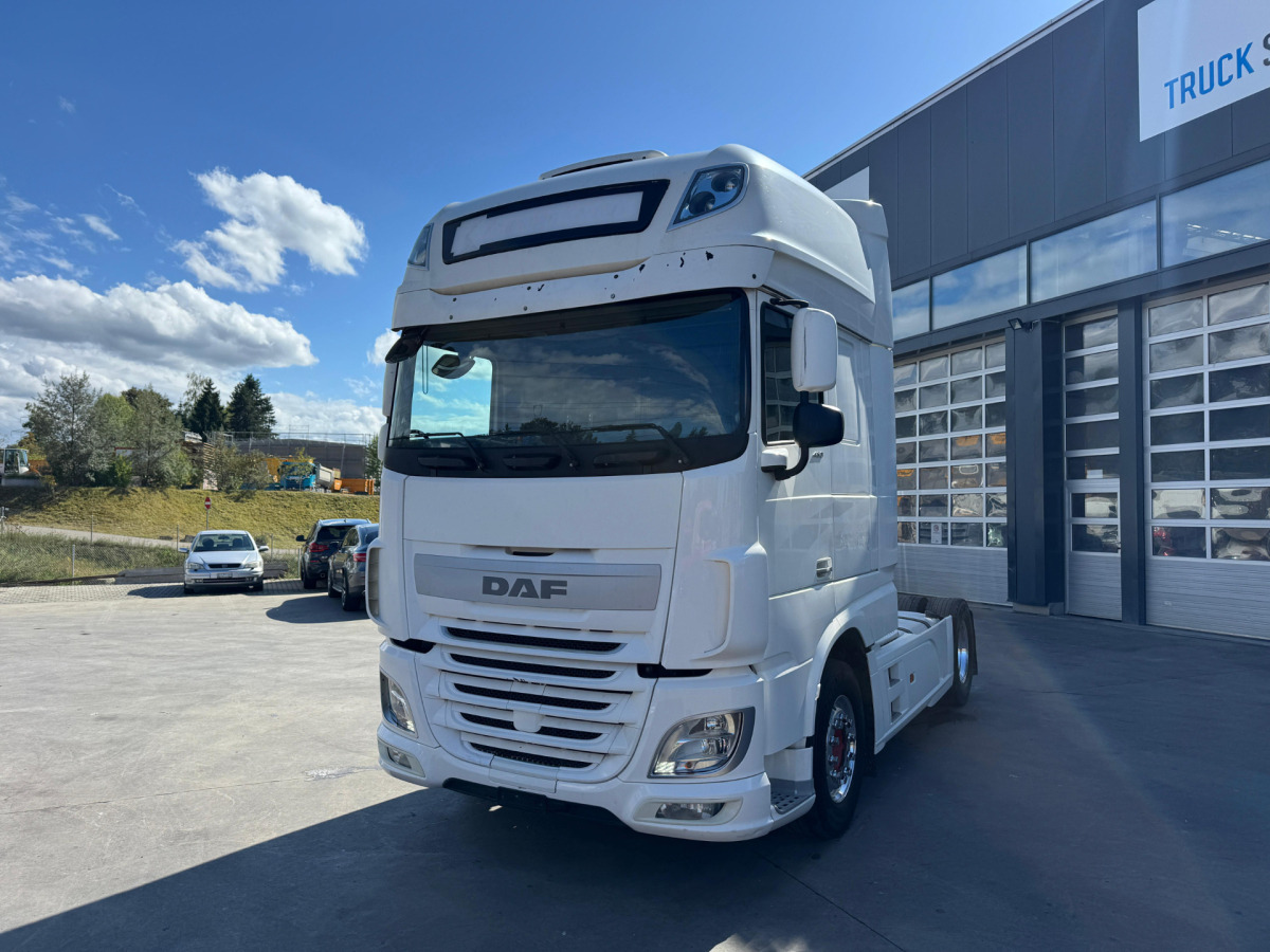 DAF XF460 4x2 - Tegljač: slika 1 DAF XF460 4x2 - Tegljač: slika 1