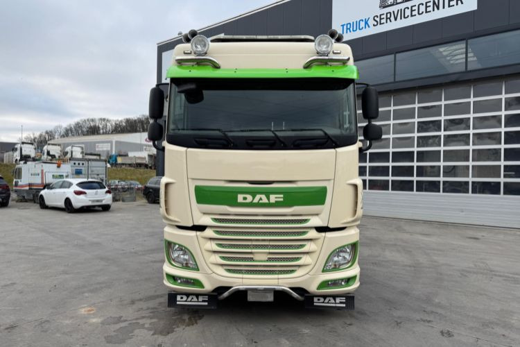 DAF XF460 4x2 - Tegljač: slika 2 DAF XF460 4x2 - Tegljač: slika 2