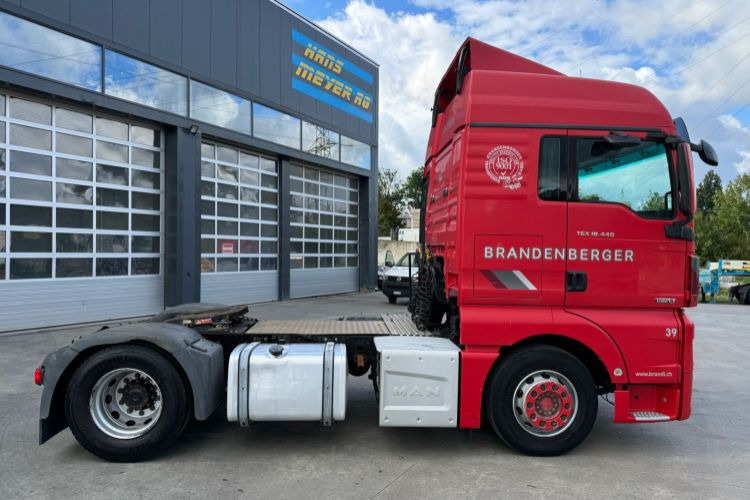 MAN TGX 18.440 4x2 XL C0703 - Tegljač: slika 4 MAN TGX 18.440 4x2 XL C0703 - Tegljač: slika 4