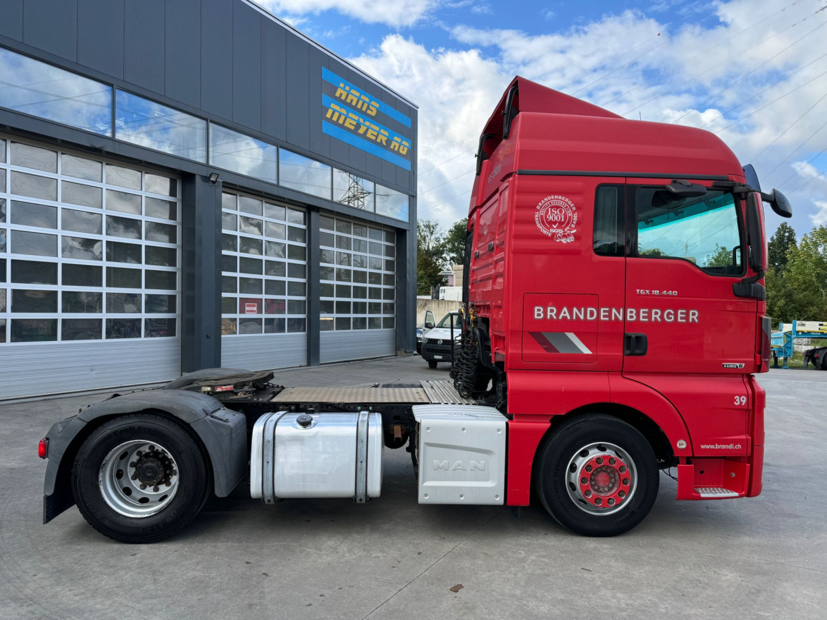 MAN TGX 18.440 4x2 XL C0703 - Tegljač: slika 4 MAN TGX 18.440 4x2 XL C0703 - Tegljač: slika 4