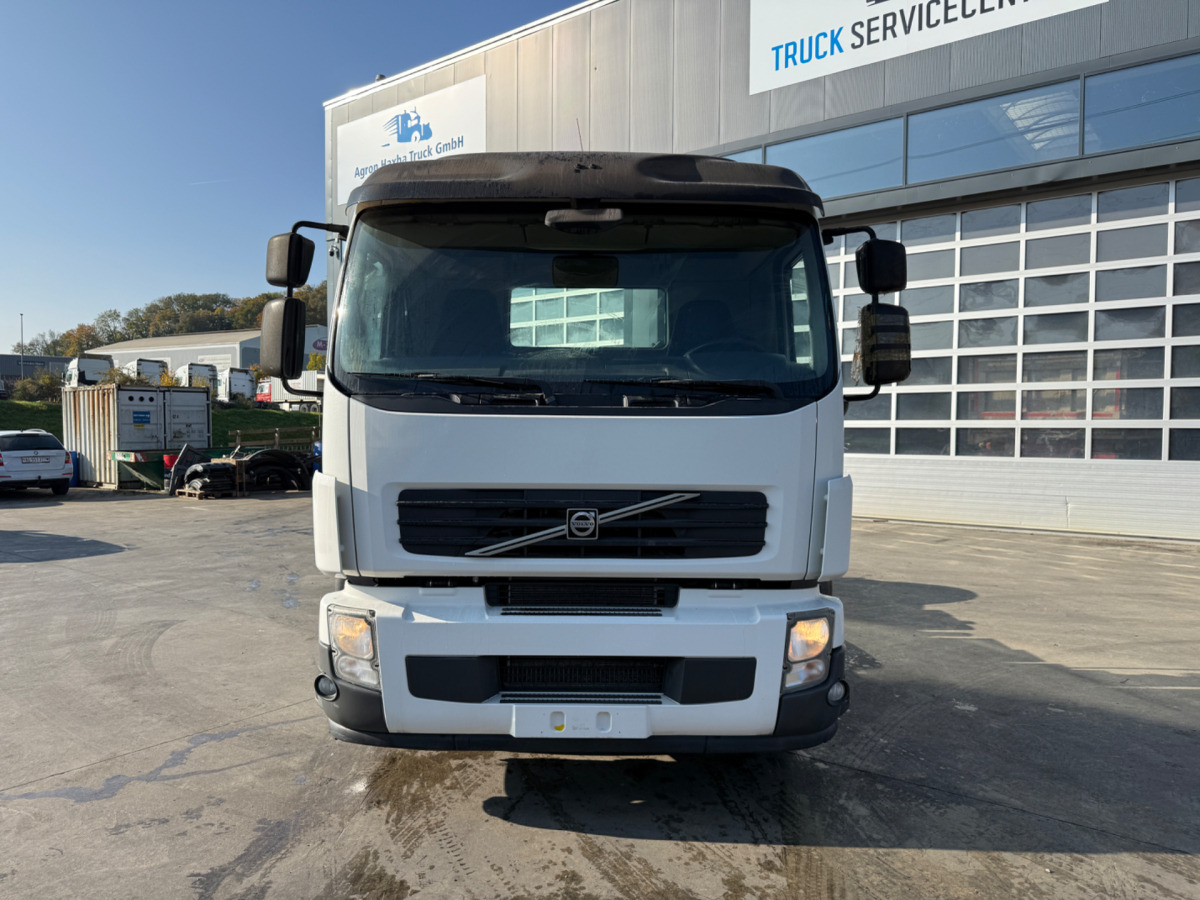VOLVO FE-280 4x2 - Tegljač: slika 2 VOLVO FE-280 4x2 - Tegljač: slika 2