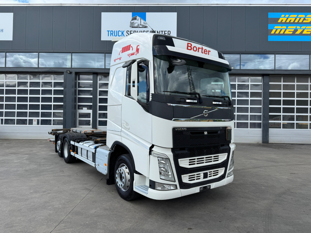 VOLVO FH-460 6x2 LBW - Kamion za prevoz kontejnera/ Kamion sa promenjivim sandukom: slika 3 VOLVO FH-460 6x2 LBW - Kamion za prevoz kontejnera/ Kamion sa promenjivim sandukom: slika 3