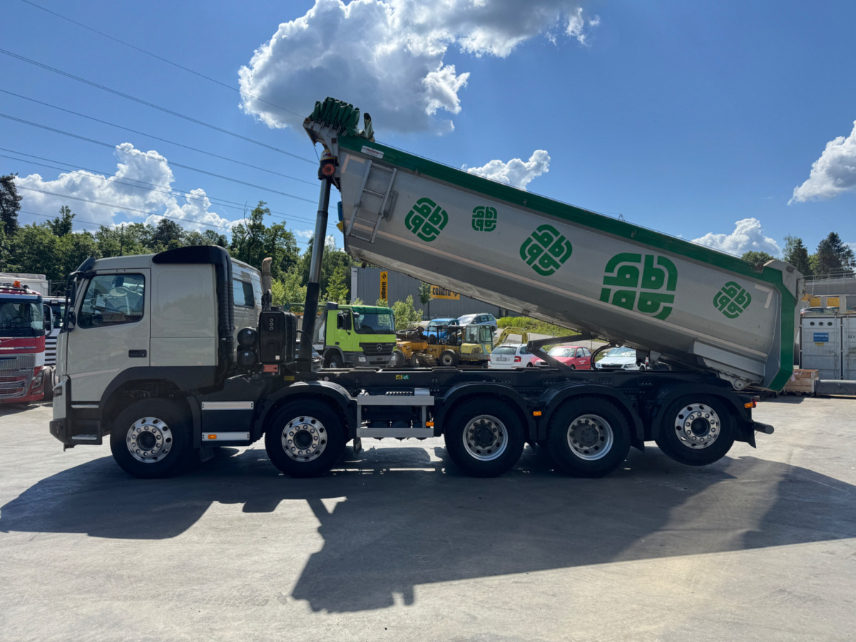 VOLVO FMX-460 10x4 Rückwärtskipper - Istovarivač: slika 2 VOLVO FMX-460 10x4 Rückwärtskipper - Istovarivač: slika 2