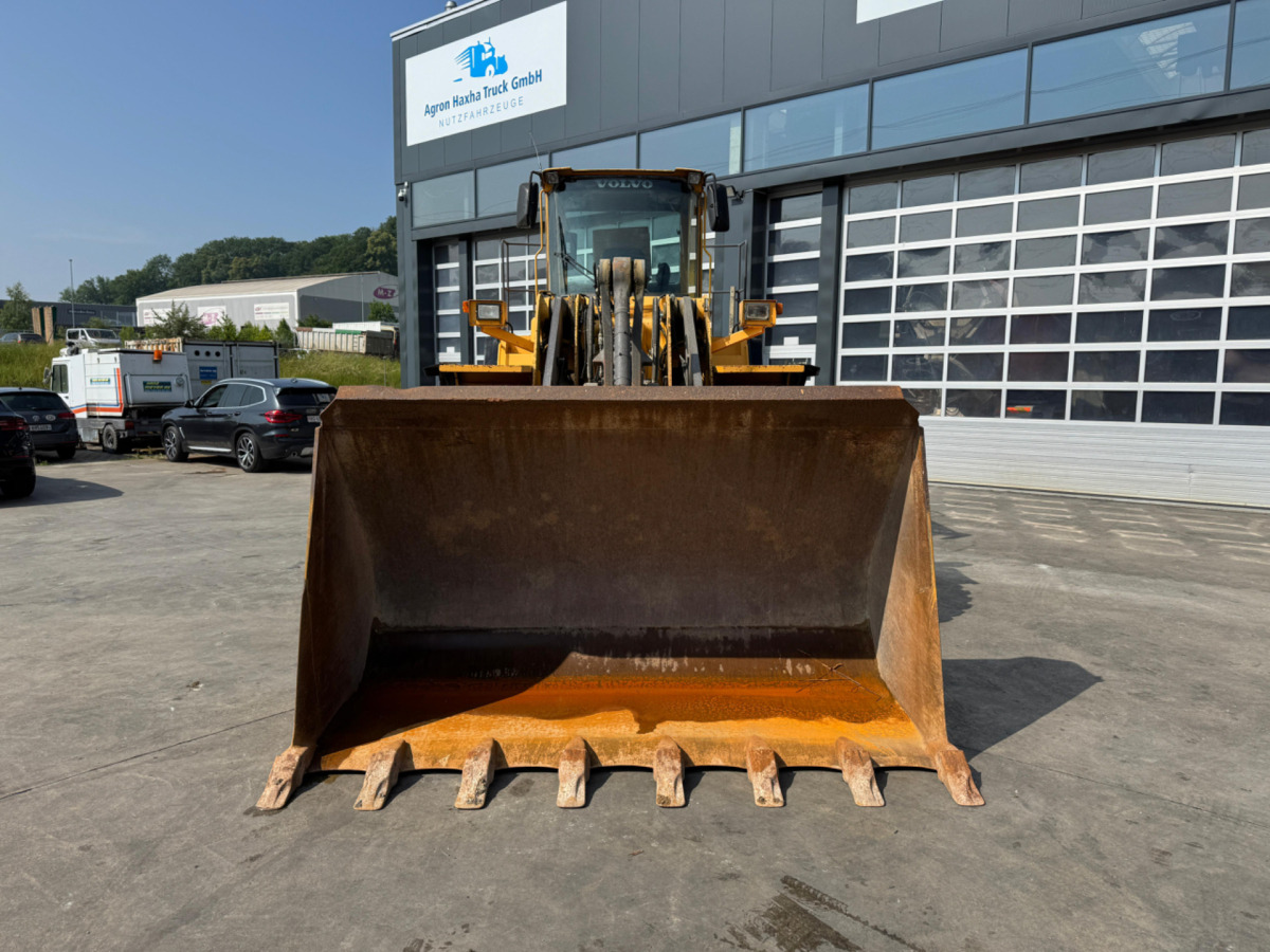 VOLVO L150E - Utovarivač točkaš: slika 5 VOLVO L150E - Utovarivač točkaš: slika 5