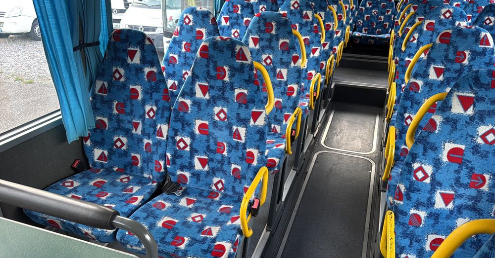 Prigradski autobus Mercedes-Benz Intouro / Euro 4/ Manual / 59 miejsc / mały przebieg / Cena: 87000 zł netto: slika 8