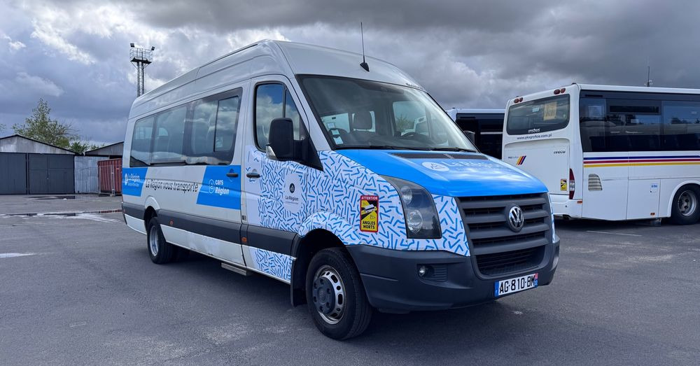 Volkswagen Crafter / 23 miejsca / Cena:67000 zł netto - Minibus, Putnički kombi: slika 1 Volkswagen Crafter / 23 miejsca / Cena:67000 zł netto - Minibus, Putnički kombi: slika 1