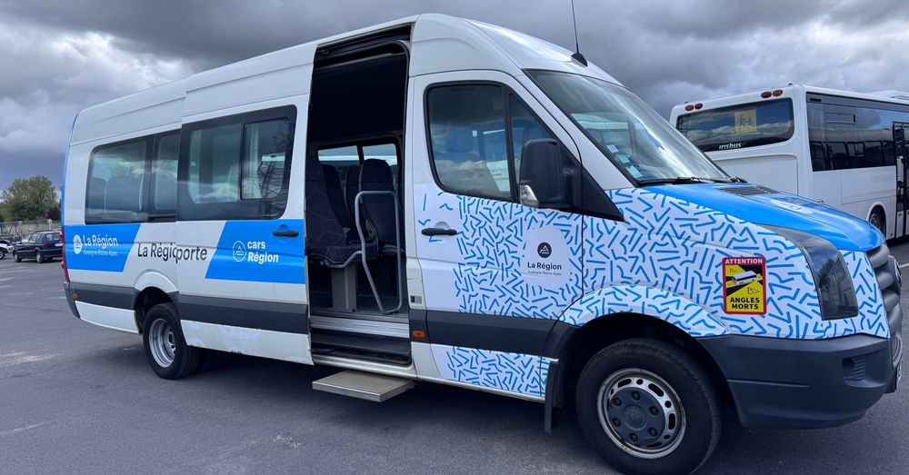 Volkswagen Crafter / 23 miejsca / Cena:67000 zł netto - Minibus, Putnički kombi: slika 4 Volkswagen Crafter / 23 miejsca / Cena:67000 zł netto - Minibus, Putnički kombi: slika 4