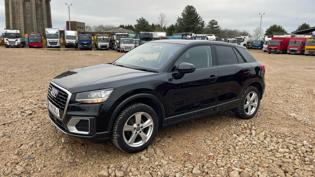 AUDI Q2 35 1.5 TFSI Sport - Karavan: slika 2 AUDI Q2 35 1.5 TFSI Sport - Karavan: slika 2