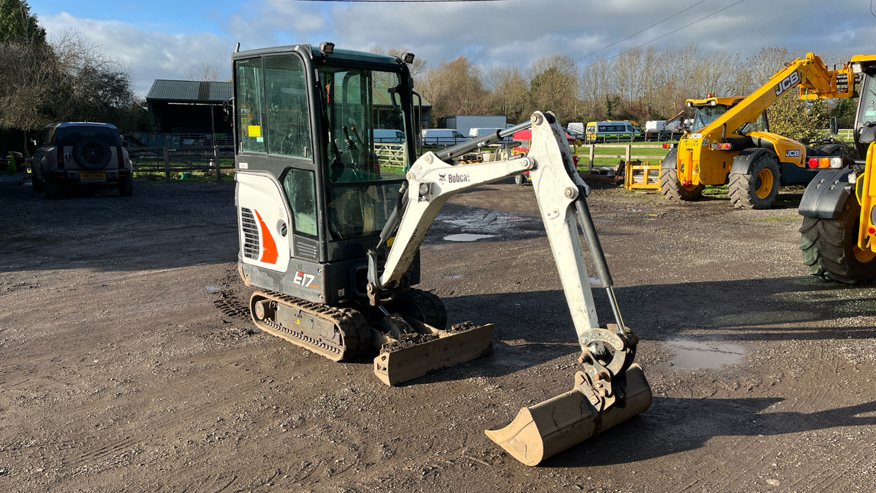 BOBCAT E17 - Mini bager: slika 1 BOBCAT E17 - Mini bager: slika 1