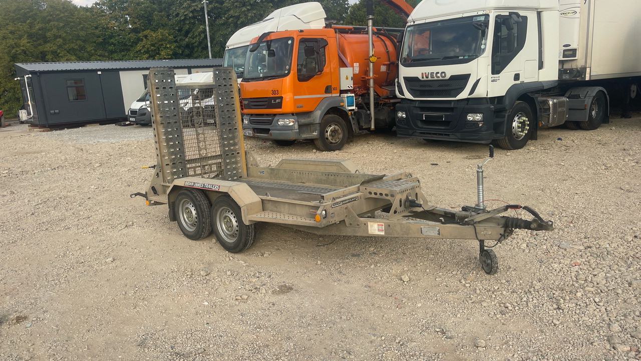 BRIAN JAMES CARGO DIGGER T-02-T - Prikolica za prevoz radnih mašina: slika 1 BRIAN JAMES CARGO DIGGER T-02-T - Prikolica za prevoz radnih mašina: slika 1