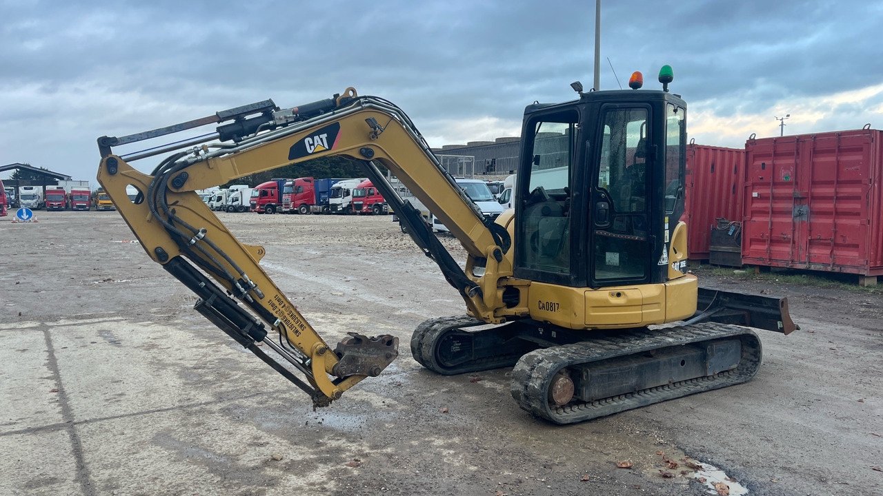 CATERPILLAR 305E2 - Mini bager: slika 1 CATERPILLAR 305E2 - Mini bager: slika 1