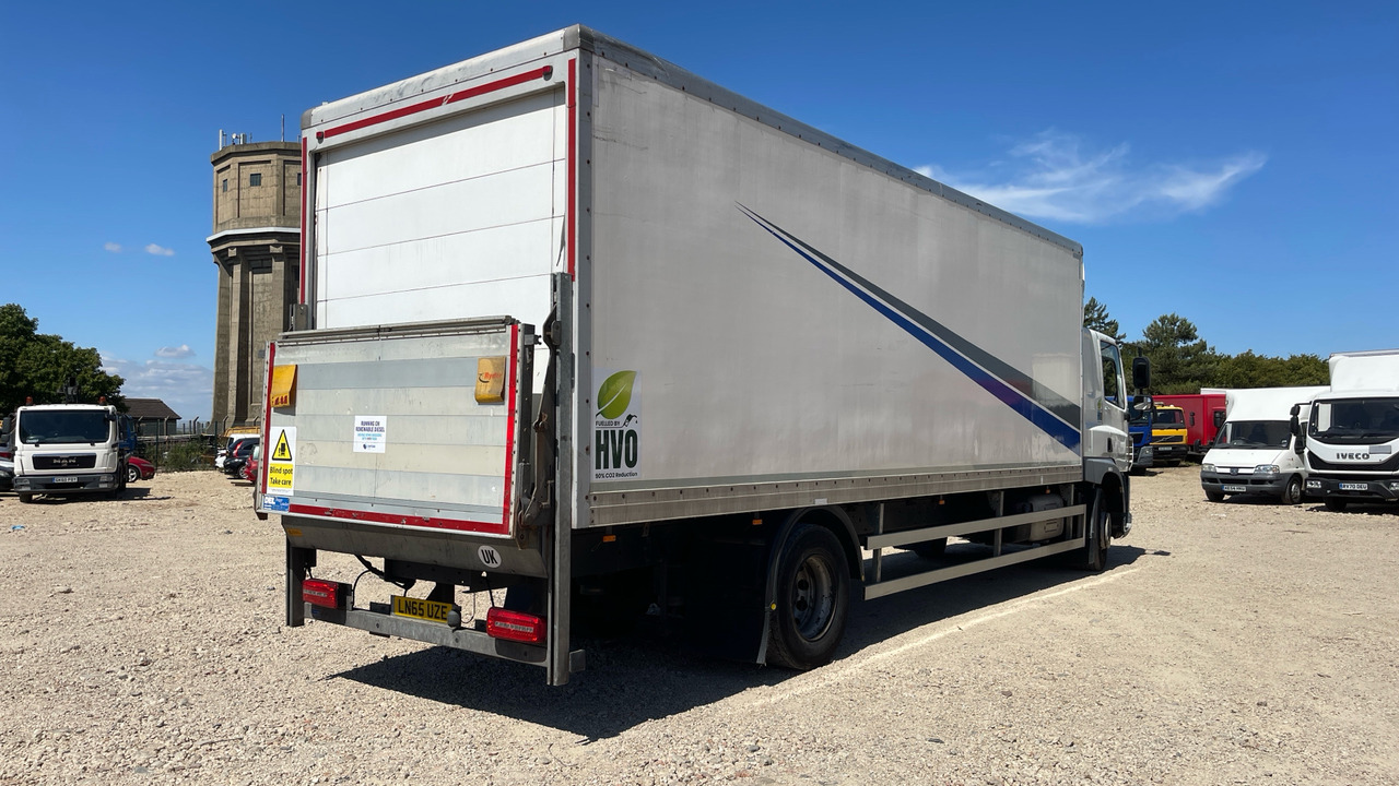 DAF CF 220 - Kamion sa zatvorenim sandukom: slika 4 DAF CF 220 - Kamion sa zatvorenim sandukom: slika 4