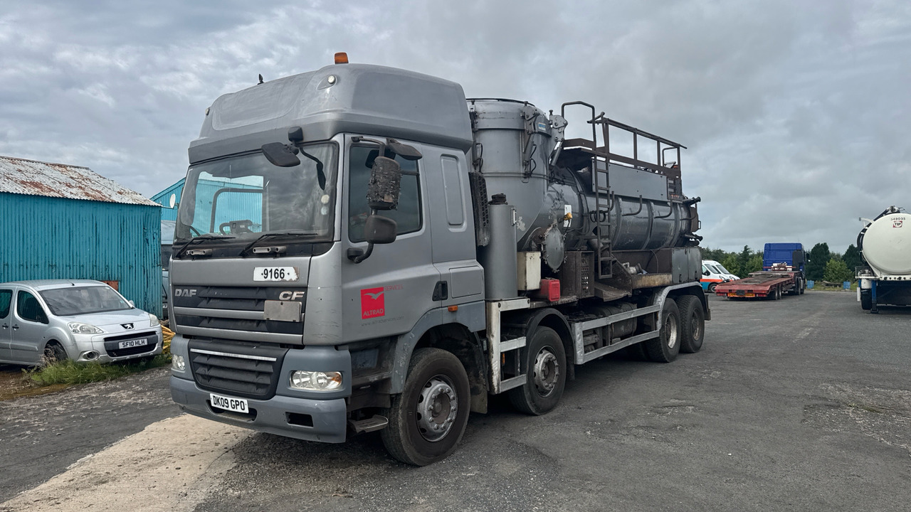 DAF CF 85.410 - Vakuumska cisterna: slika 2 DAF CF 85.410 - Vakuumska cisterna: slika 2
