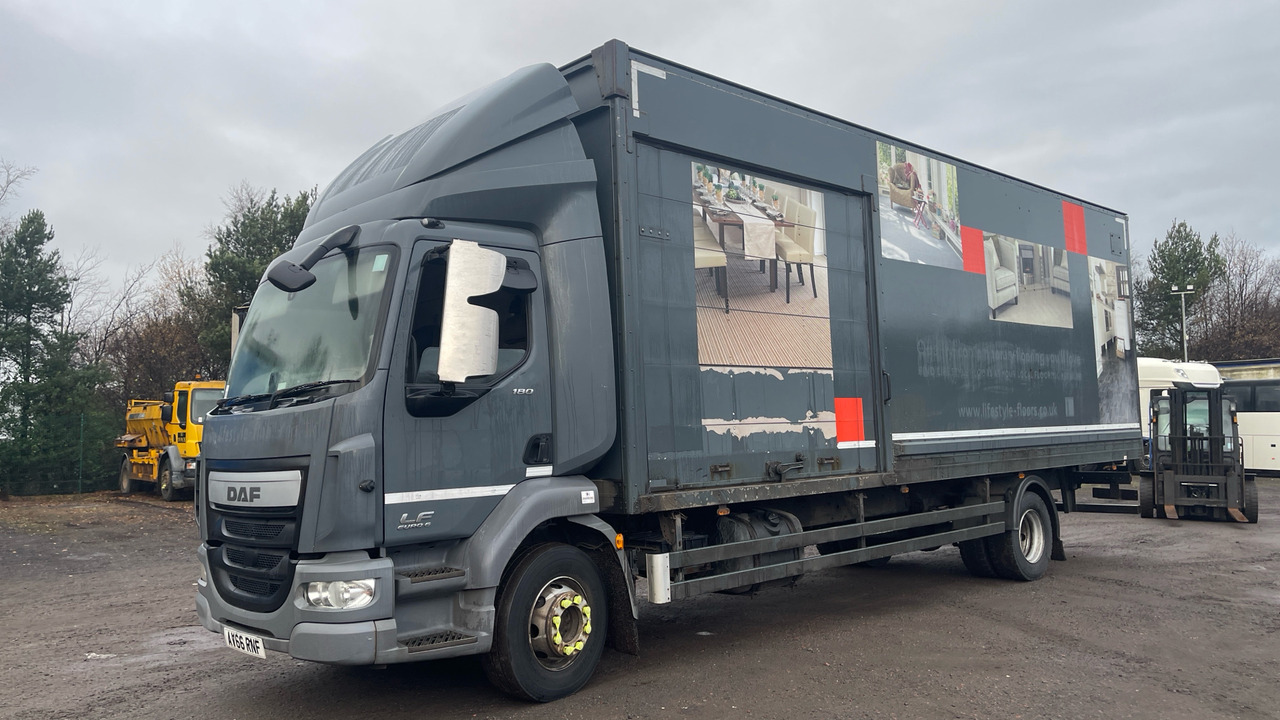 DAF LF 180 - Kamion sa zatvorenim sandukom: slika 2 DAF LF 180 - Kamion sa zatvorenim sandukom: slika 2