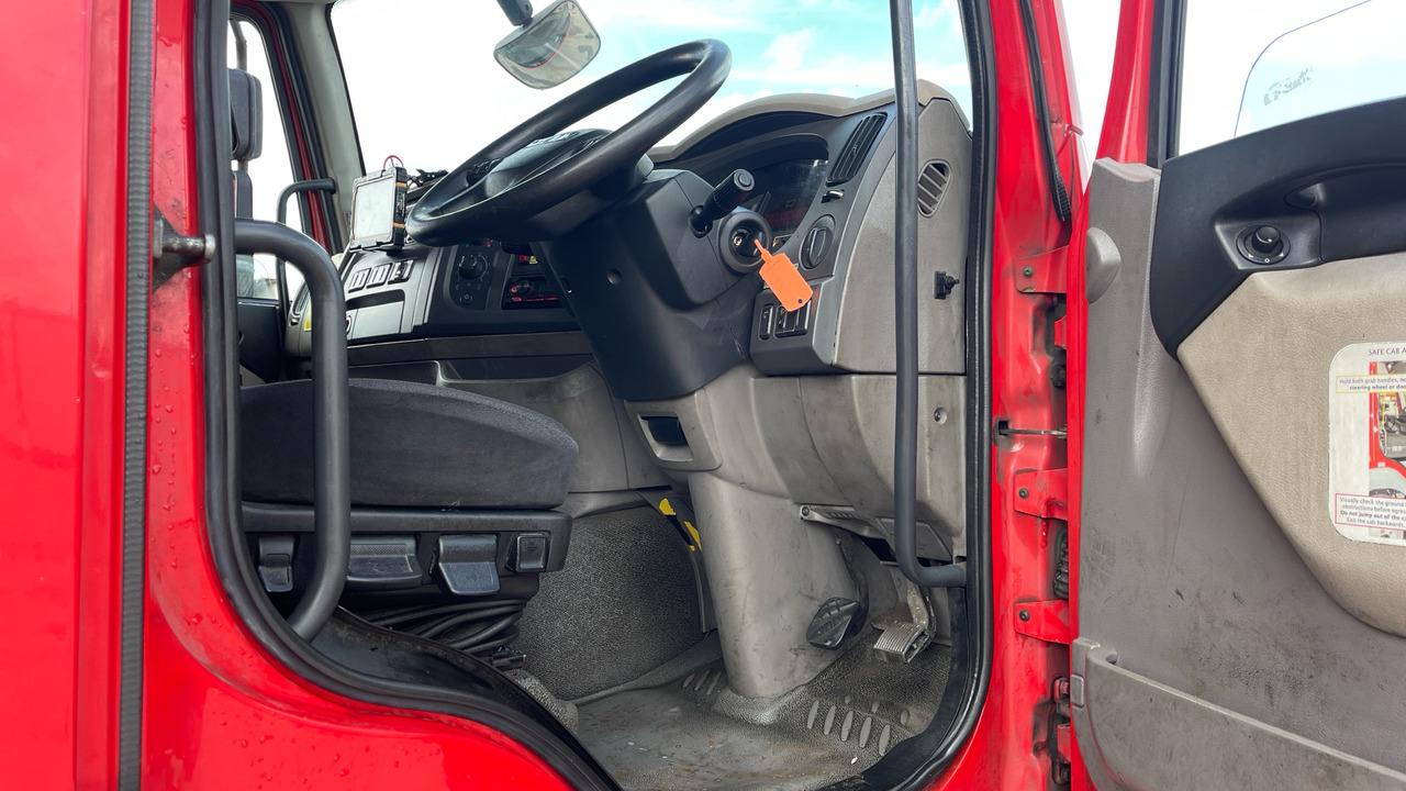 DAF LF 220 - Kamion sa zatvorenim sandukom: slika 5 DAF LF 220 - Kamion sa zatvorenim sandukom: slika 5