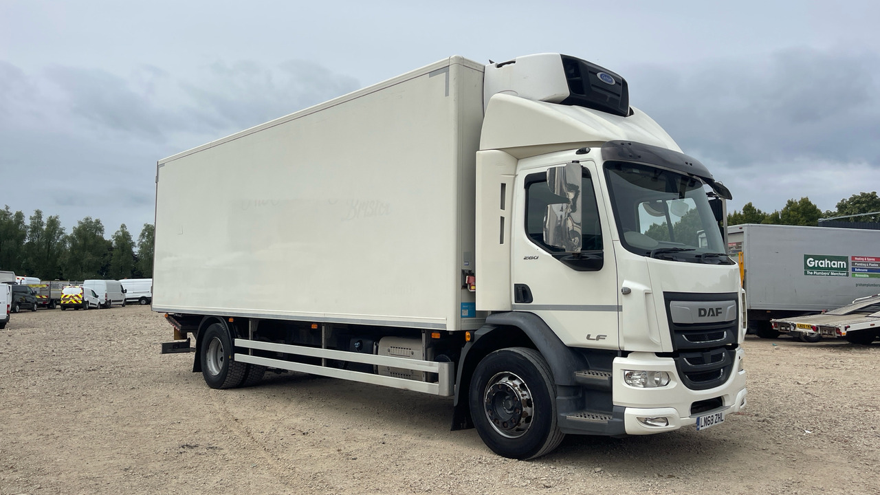 DAF LF 260 - Hladnjača: slika 1 DAF LF 260 - Hladnjača: slika 1