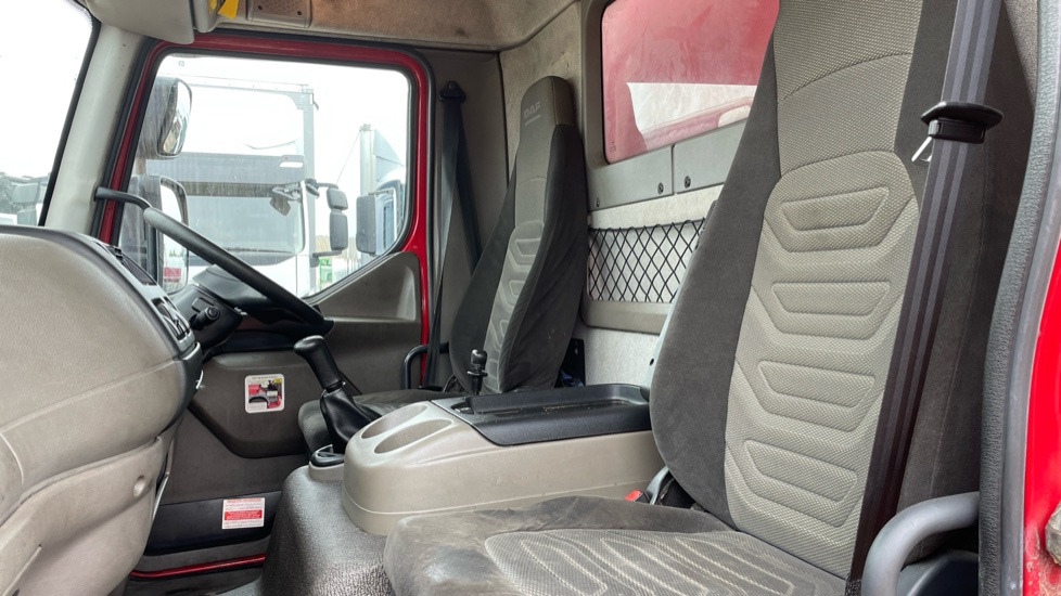 Kamion sa zatvorenim sandukom DAF LF 45.140 7.5 TONNE: slika 14