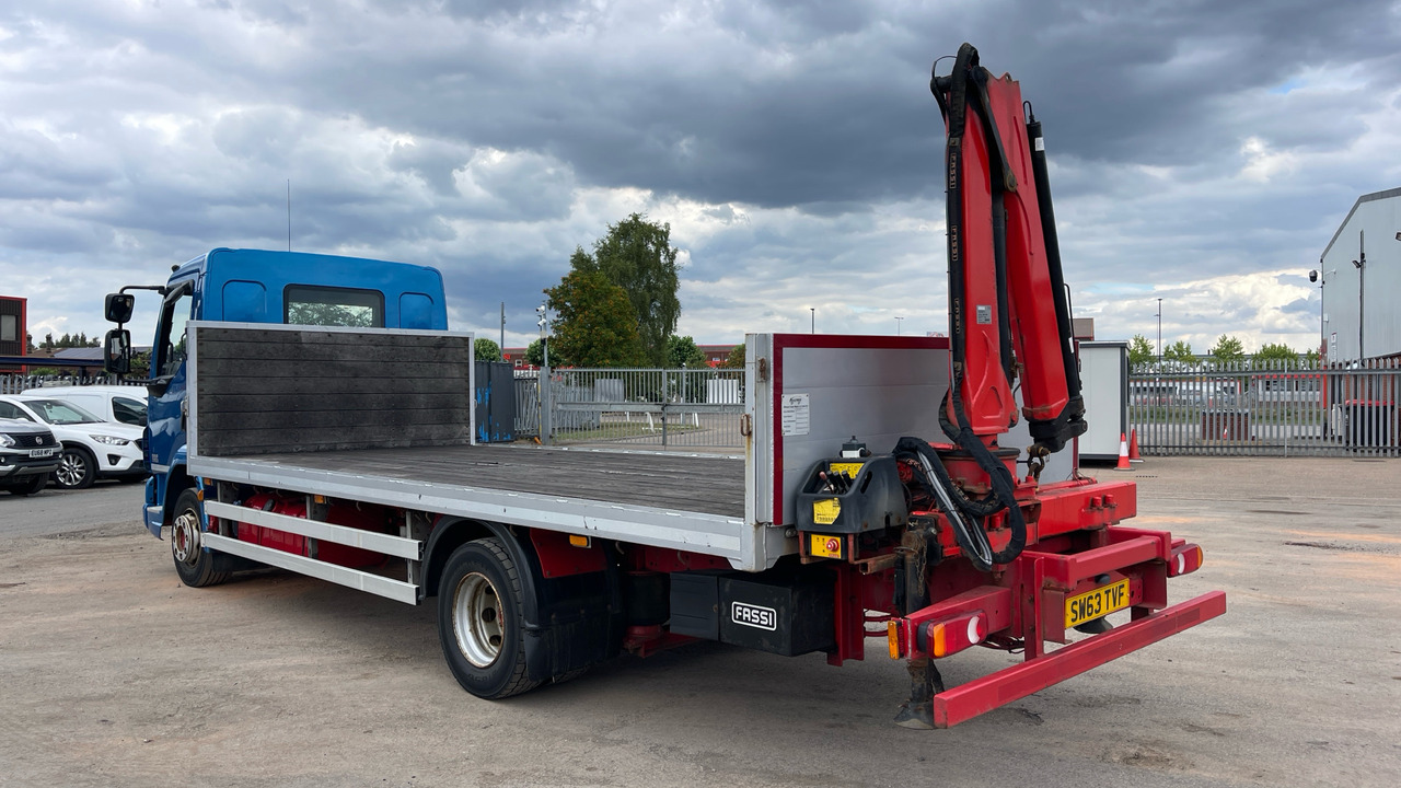 DAF LF 45.210 - Kamion sa tovarnim sandukom, Kamion sa dizalicom: slika 3 DAF LF 45.210 - Kamion sa tovarnim sandukom, Kamion sa dizalicom: slika 3