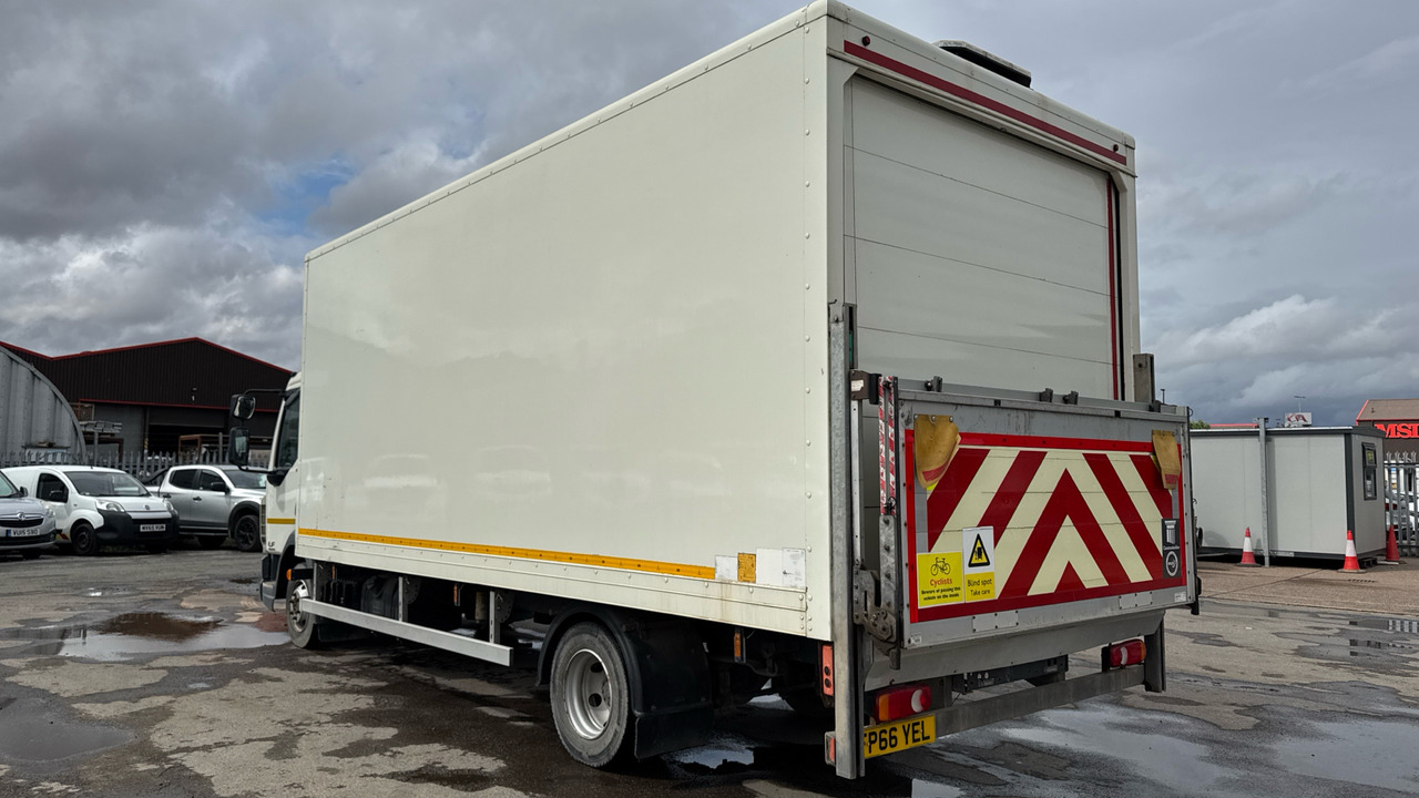DAF TRUCKS LF LF 150 FA 08T - Kamion sa zatvorenim sandukom: slika 3 DAF TRUCKS LF LF 150 FA 08T - Kamion sa zatvorenim sandukom: slika 3