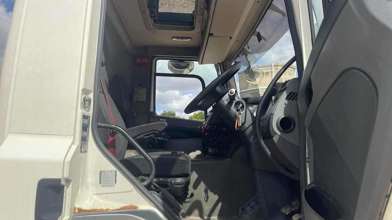 Daf CF 290 - Kamion sa tovarnim sandukom, Kamion sa dizalicom: slika 5 Daf CF 290 - Kamion sa tovarnim sandukom, Kamion sa dizalicom: slika 5