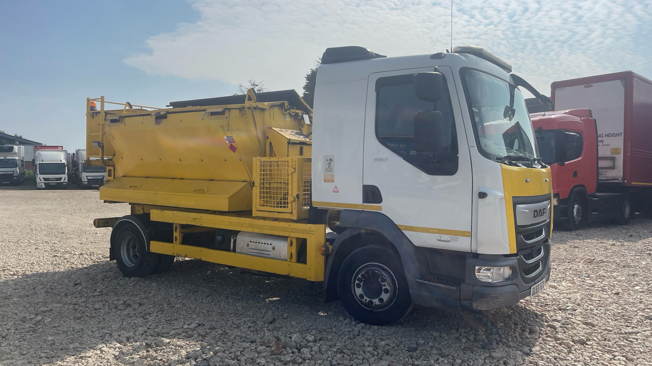 Daf LF 180 - Mašina za asfalt: slika 1 Daf LF 180 - Mašina za asfalt: slika 1