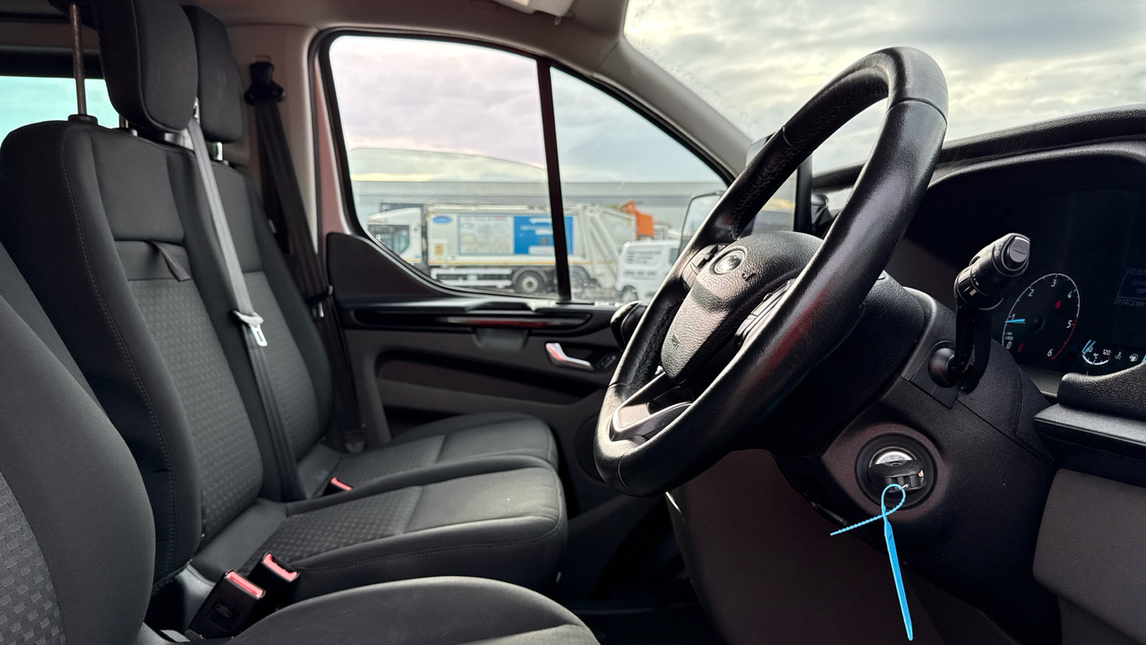 FORD TOURNEO CUSTOM 320 2.0 EcoBlue 105ps - Druga mašina: slika 5 FORD TOURNEO CUSTOM 320 2.0 EcoBlue 105ps - Druga mašina: slika 5