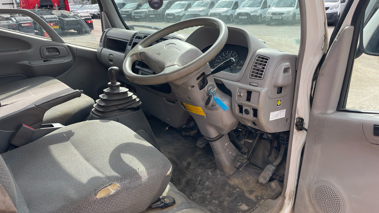TOYOTA DYNA 300 D-4D 136HP - Druga mašina: slika 5 TOYOTA DYNA 300 D-4D 136HP - Druga mašina: slika 5