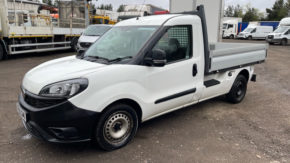 FIAT DOBLO 1.6 16V MULTIJET - Dostavno vozilo sa otvorenom sandukom: slika 2 FIAT DOBLO 1.6 16V MULTIJET - Dostavno vozilo sa otvorenom sandukom: slika 2