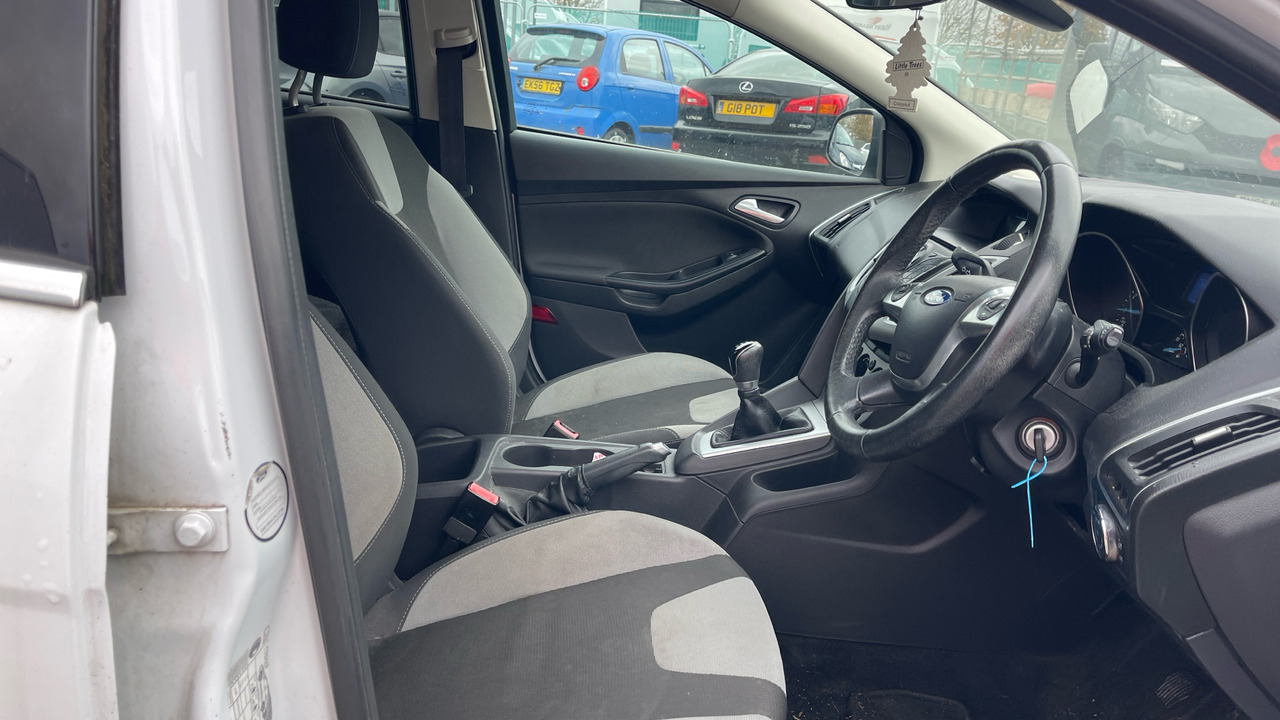 FORD FOCUS 1.0 ECO BOOST - Hečbek: slika 5 FORD FOCUS 1.0 ECO BOOST - Hečbek: slika 5